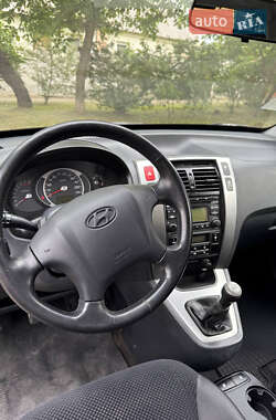 Позашляховик / Кросовер Hyundai Tucson 2010 в 
