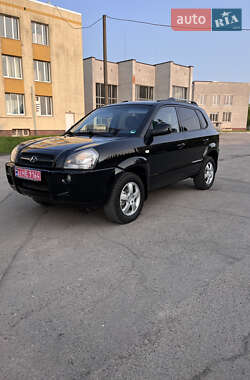 Позашляховик / Кросовер Hyundai Tucson 2005 в 