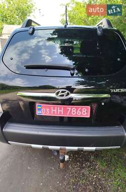 Внедорожник / Кроссовер Hyundai Tucson 2007 в 