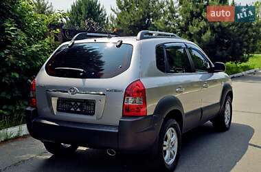 Внедорожник / Кроссовер Hyundai Tucson 2007 в 