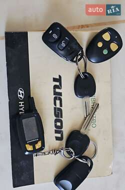 Внедорожник / Кроссовер Hyundai Tucson 2007 в 