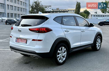 Внедорожник / Кроссовер Hyundai Tucson 2019 в 