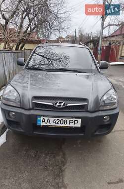 Позашляховик / Кросовер Hyundai Tucson 2011 в Києві