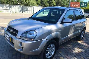 Внедорожник / Кроссовер Hyundai Tucson 2007 в 