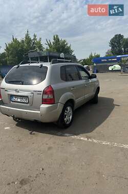 Внедорожник / Кроссовер Hyundai Tucson 2007 в 
