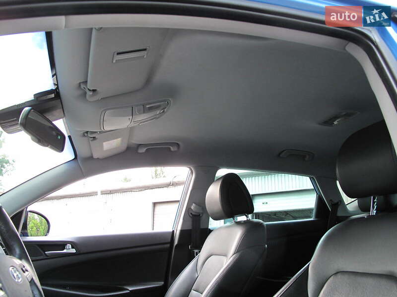 Внедорожник / Кроссовер Hyundai Tucson 2017 в Киеве