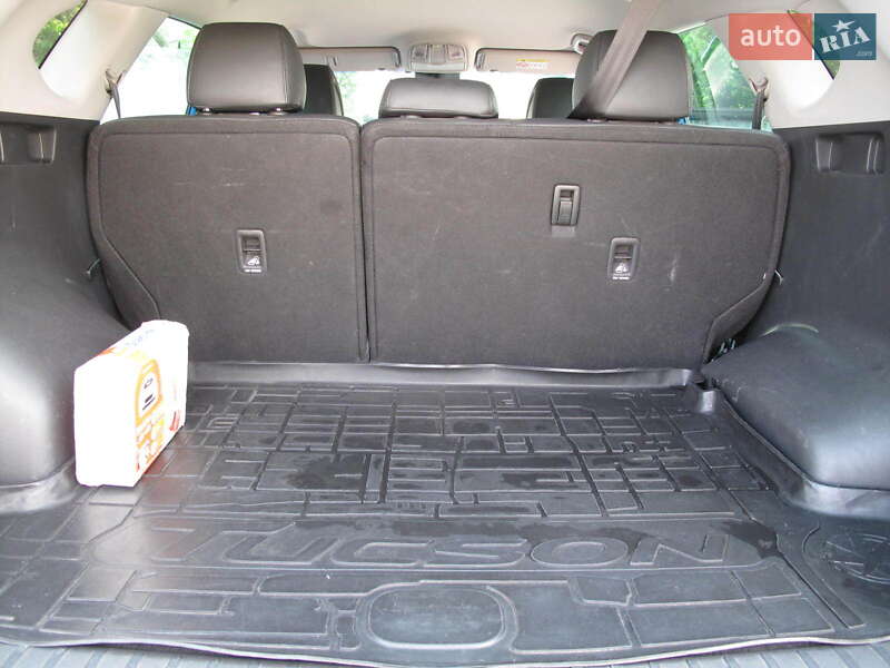 Внедорожник / Кроссовер Hyundai Tucson 2017 в Киеве