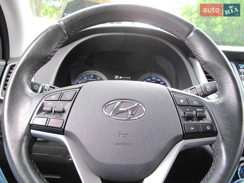 Внедорожник / Кроссовер Hyundai Tucson 2017 в Киеве