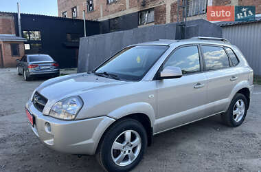 Внедорожник / Кроссовер Hyundai Tucson 2007 в 