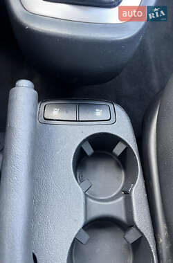 Внедорожник / Кроссовер Hyundai Tucson 2007 в 