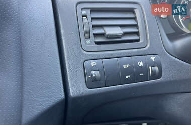 Внедорожник / Кроссовер Hyundai Tucson 2007 в 