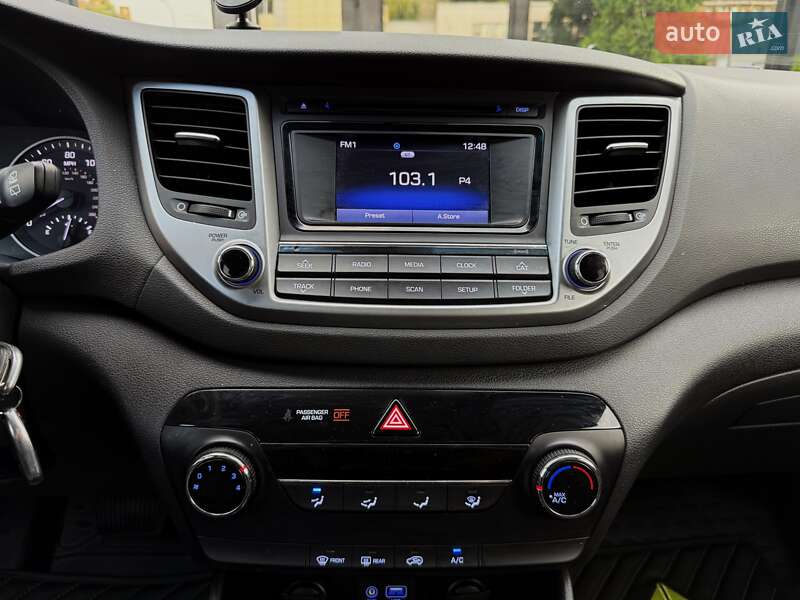 Внедорожник / Кроссовер Hyundai Tucson 2017 в Киеве