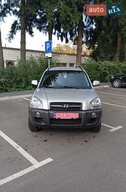 Внедорожник / Кроссовер Hyundai Tucson 2007 в 