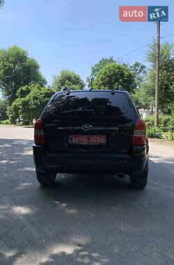 Внедорожник / Кроссовер Hyundai Tucson 2006 в 