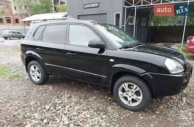 Позашляховик / Кросовер Hyundai Tucson 2006 в 
