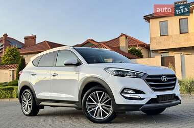 Позашляховик / Кросовер Hyundai Tucson 2016 в Одесі