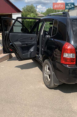 Внедорожник / Кроссовер Hyundai Tucson 2007 в 