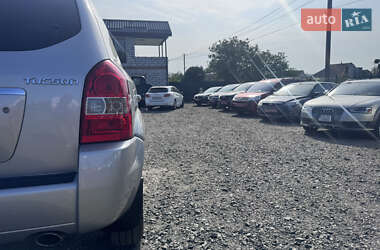Внедорожник / Кроссовер Hyundai Tucson 2006 в 