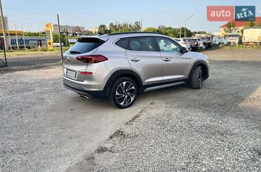 Внедорожник / Кроссовер Hyundai Tucson 2019 в 
