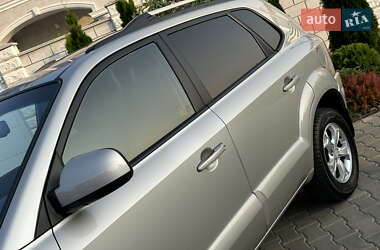 Внедорожник / Кроссовер Hyundai Tucson 2008 в 