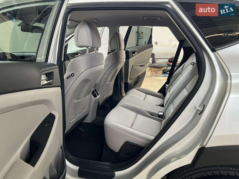 Внедорожник / Кроссовер Hyundai Tucson 2018 в Одессе фото 12 Внедорожник / Кроссовер Hyundai Tucson 2018 в Одессе