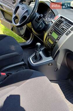 Внедорожник / Кроссовер Hyundai Tucson 2008 в 