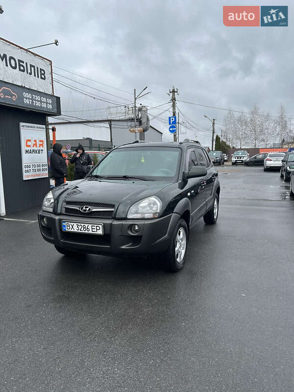 Позашляховик / Кросовер Hyundai Tucson 2007 в Житомирі
