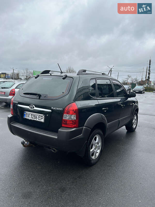 Позашляховик / Кросовер Hyundai Tucson 2007 в Житомирі