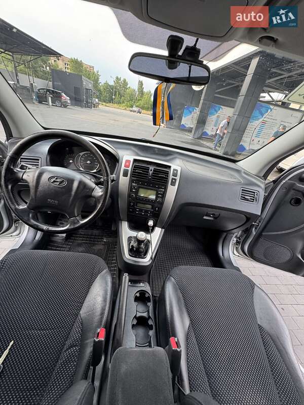 Позашляховик / Кросовер Hyundai Tucson 2011 в Києві