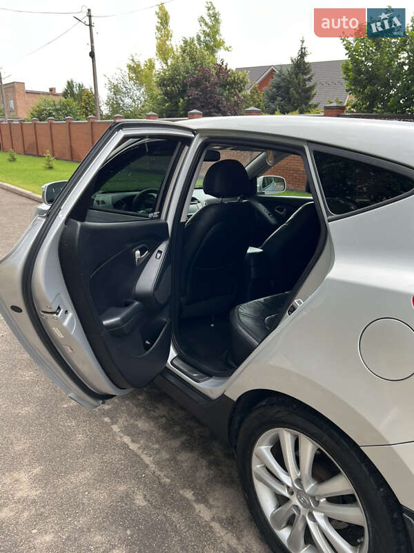 Позашляховик / Кросовер Hyundai Tucson 2012 в Кривому Розі