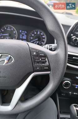 Внедорожник / Кроссовер Hyundai Tucson 2019 в 