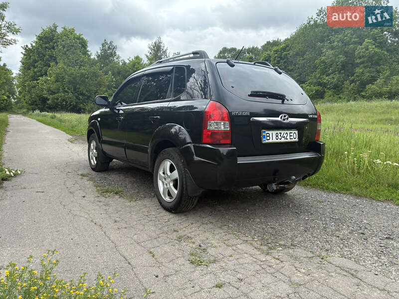 Внедорожник / Кроссовер Hyundai Tucson 2007 в Лохвице