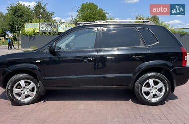Внедорожник / Кроссовер Hyundai Tucson 2006 в 