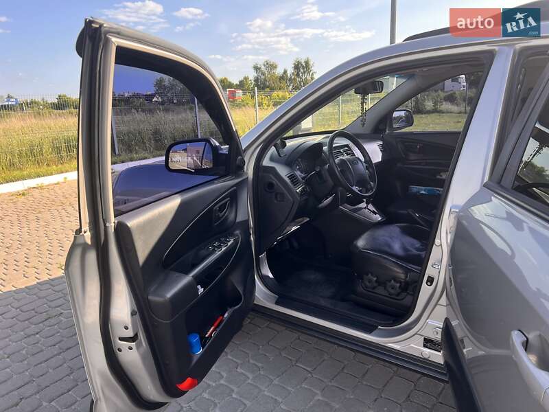 Позашляховик / Кросовер Hyundai Tucson 2008 в Львові