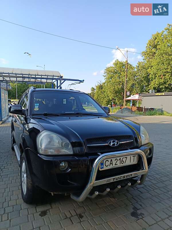 Позашляховик / Кросовер Hyundai Tucson 2006 в Умані