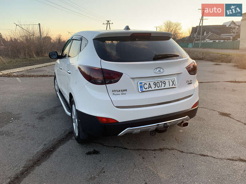 Позашляховик / Кросовер Hyundai Tucson 2012 в Смілі