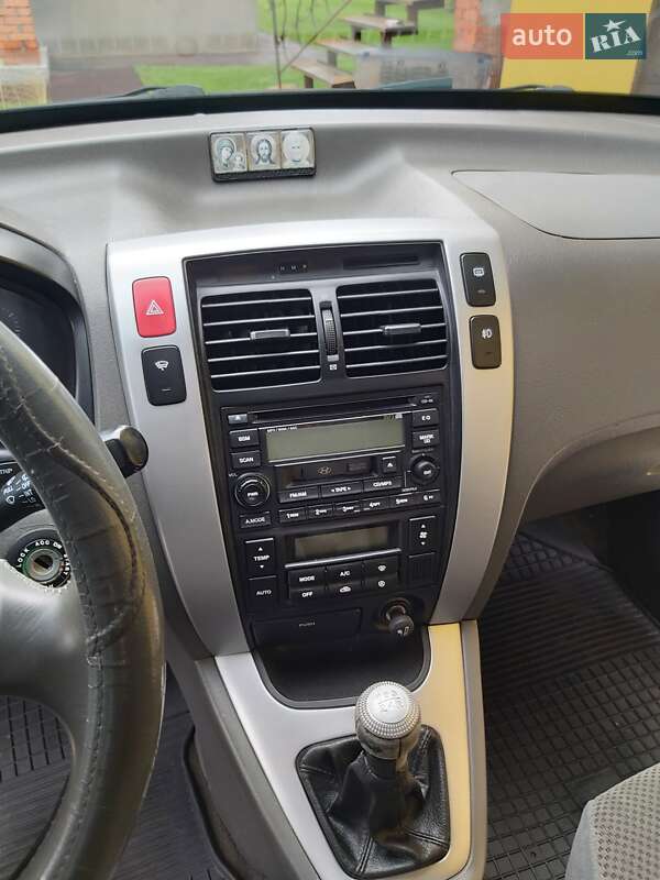 Внедорожник / Кроссовер Hyundai Tucson 2006 в Ревном фото 17 Внедорожник / Кроссовер Hyundai Tucson 2006 в Ревном