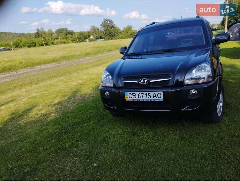 Внедорожник / Кроссовер Hyundai Tucson 2009 в Прилуках