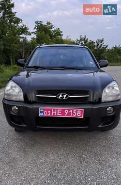 Внедорожник / Кроссовер Hyundai Tucson 2006 в 