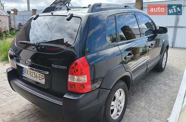 Внедорожник / Кроссовер Hyundai Tucson 2008 в 