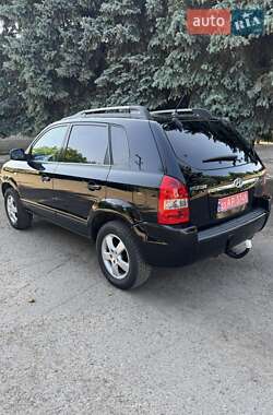 Внедорожник / Кроссовер Hyundai Tucson 2007 в Вознесенске