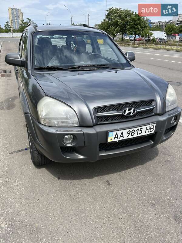 Позашляховик / Кросовер Hyundai Tucson 2008 в 