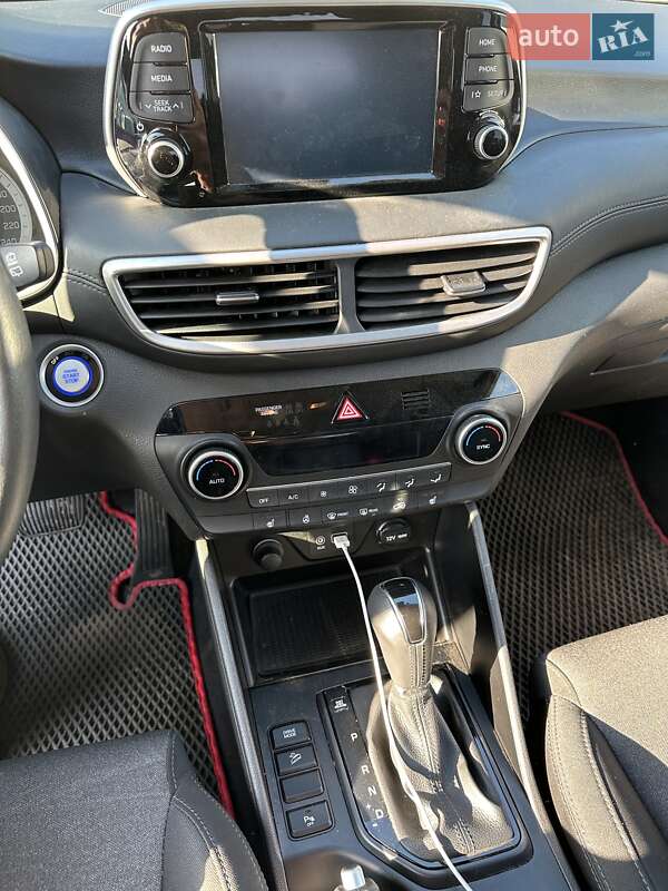 Внедорожник / Кроссовер Hyundai Tucson 2020 в Киеве