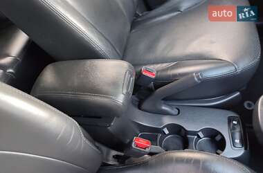 Внедорожник / Кроссовер Hyundai Tucson 2008 в 