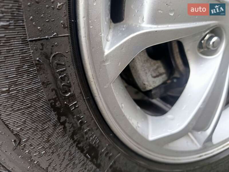 Позашляховик / Кросовер Hyundai Tucson 2009 в Одесі