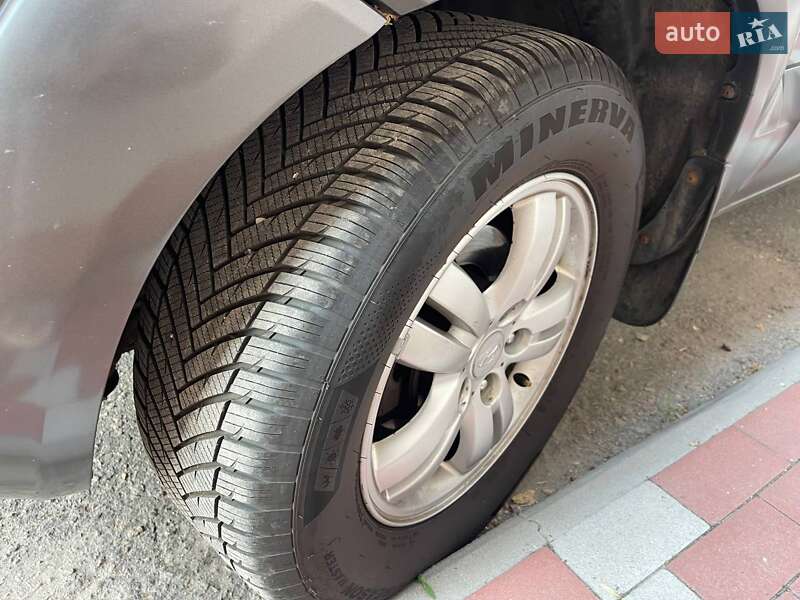 Внедорожник / Кроссовер Hyundai Tucson 2007 в Ракитном фото 60 Внедорожник / Кроссовер Hyundai Tucson 2007 в Ракитном