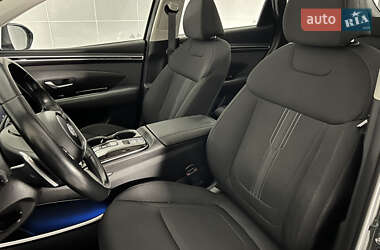 Позашляховик / Кросовер Hyundai Tucson 2021 в 