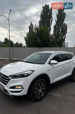 Внедорожник / Кроссовер Hyundai Tucson 2016 в Николаеве