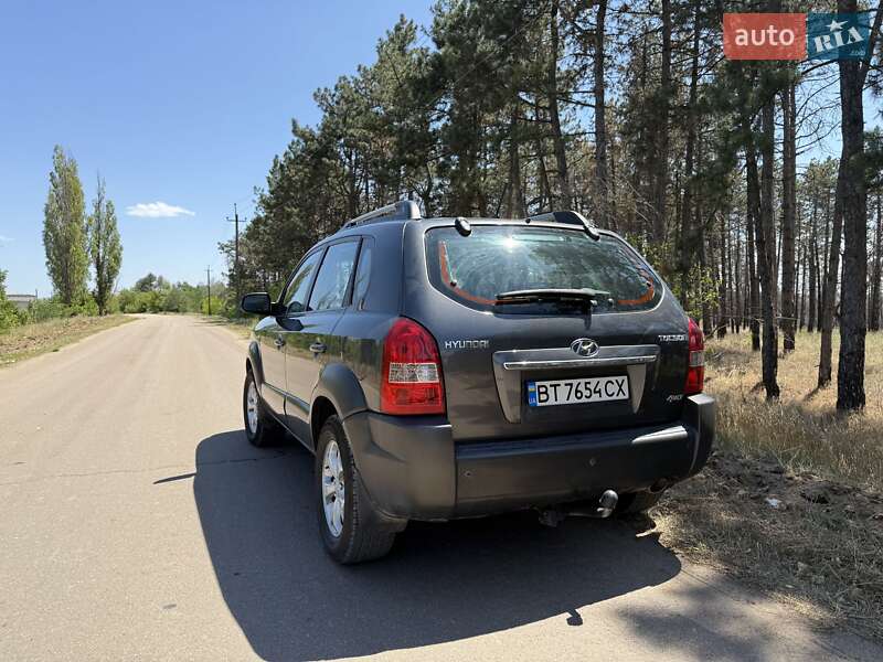Внедорожник / Кроссовер Hyundai Tucson 2008 в Великой Александровке
