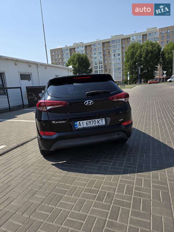 Позашляховик / Кросовер Hyundai Tucson 2016 в Софіївській Борщагівці